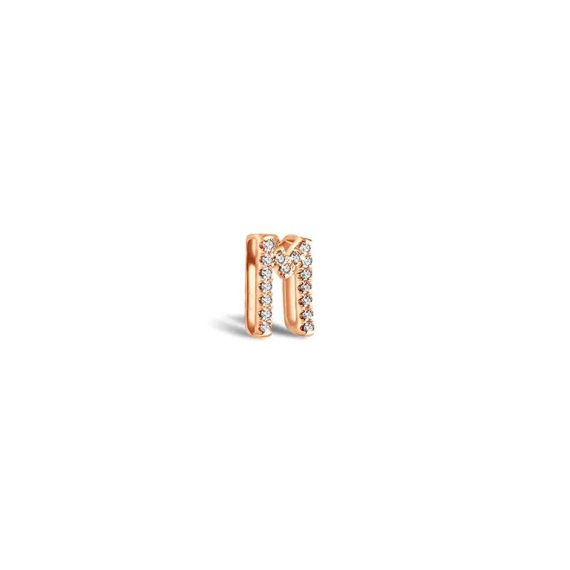 18k Gold Initial Letter "M" Diamond Pandent   Necklace