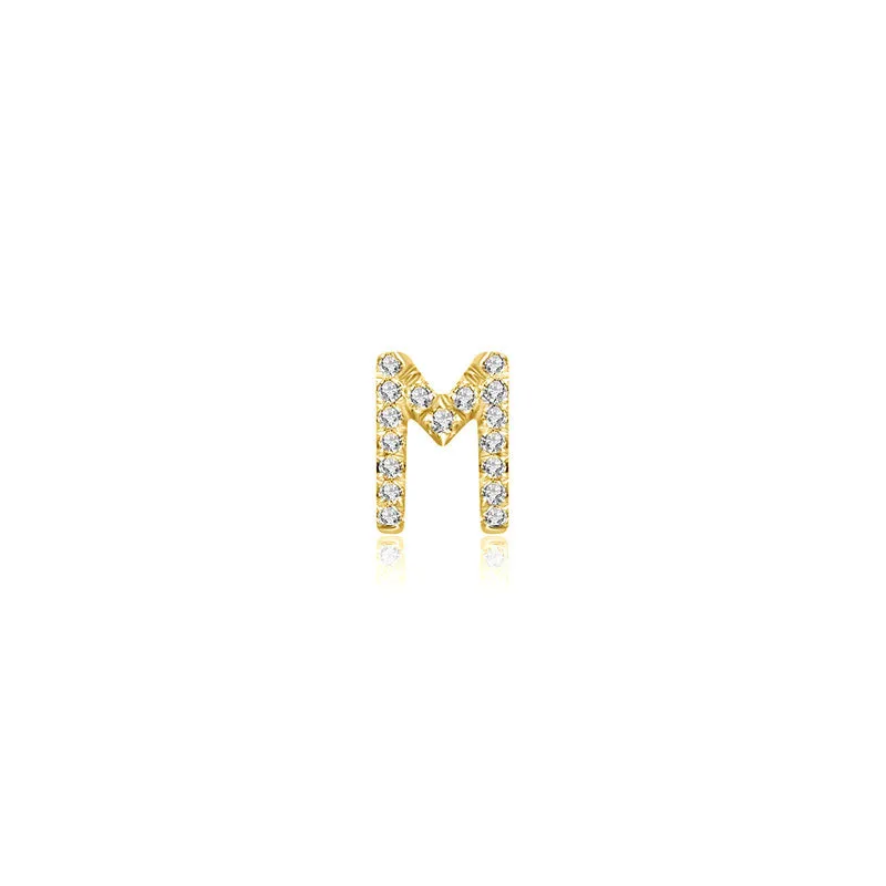 18k Gold Initial Letter "M" Diamond Pandent   Necklace