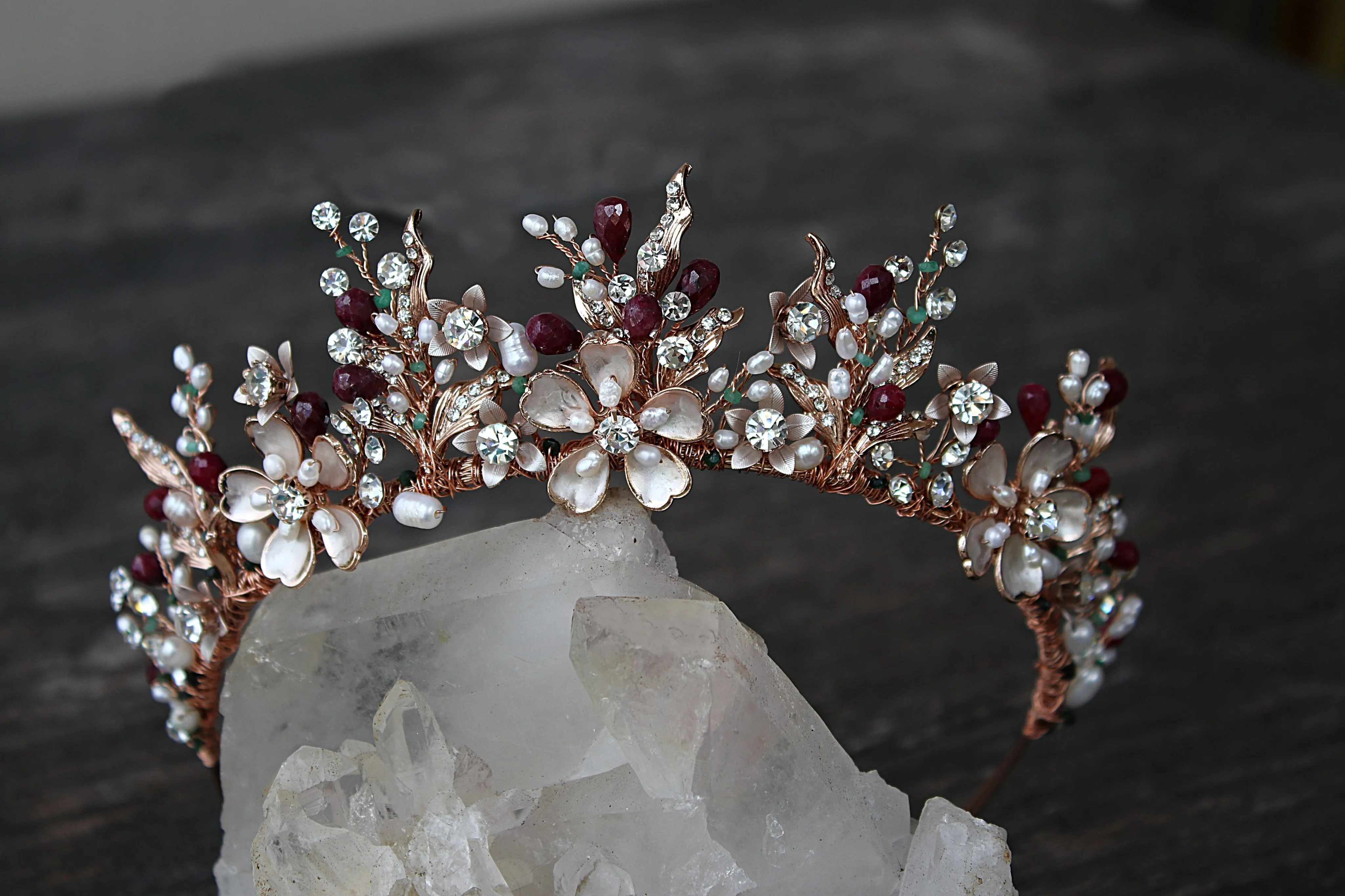GENEVIEVE Tiara