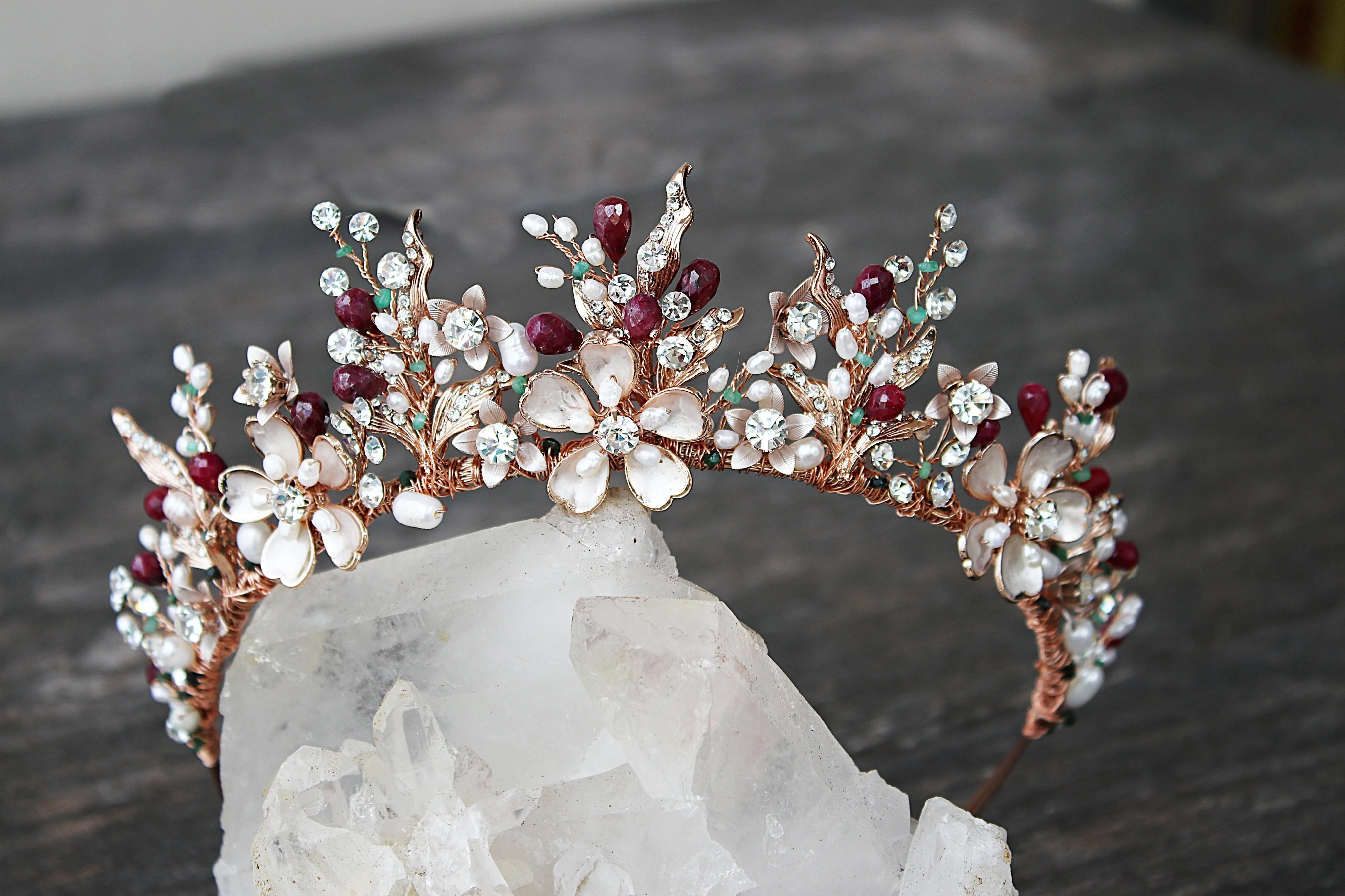 GENEVIEVE Tiara