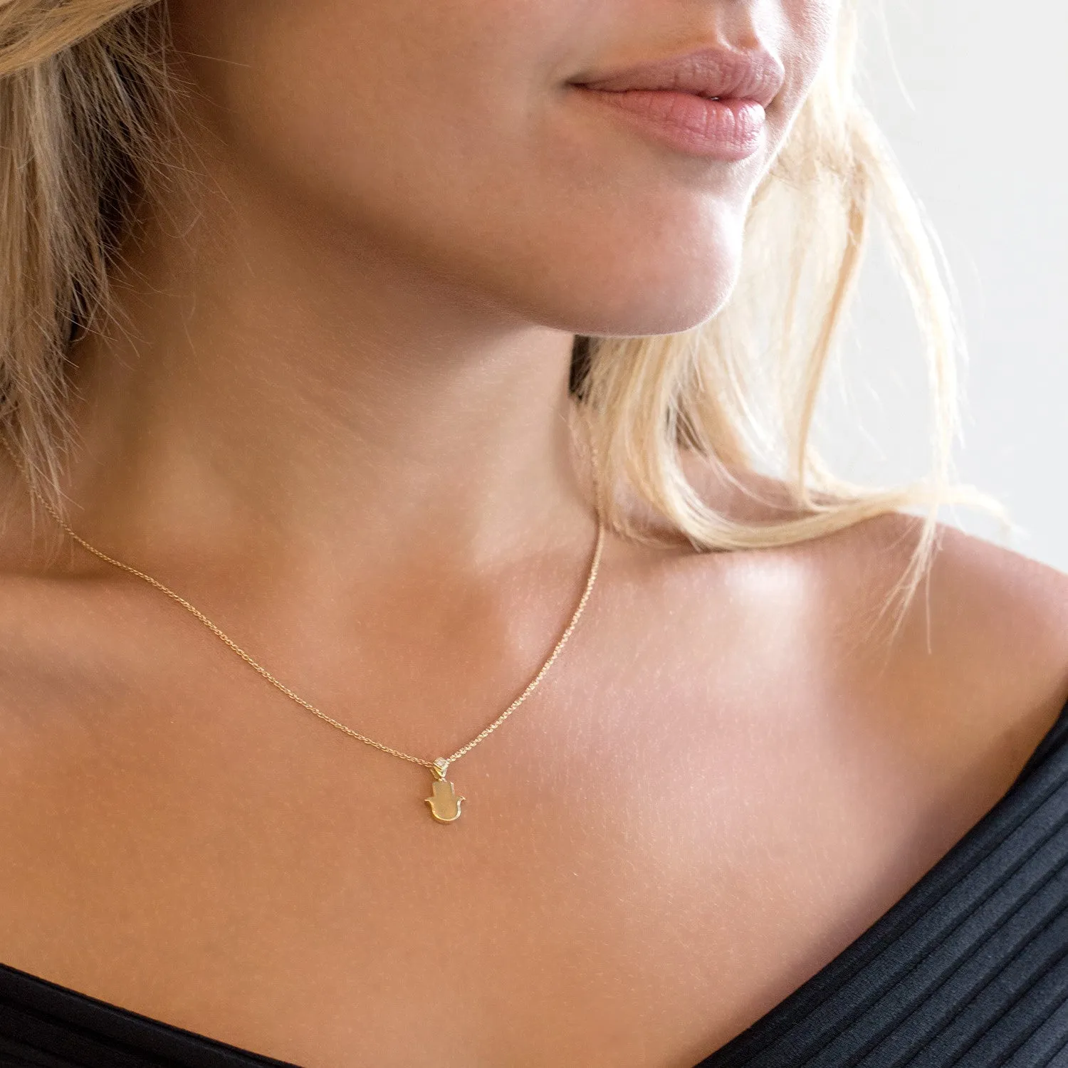 Hamsa Gold Necklace Diamond