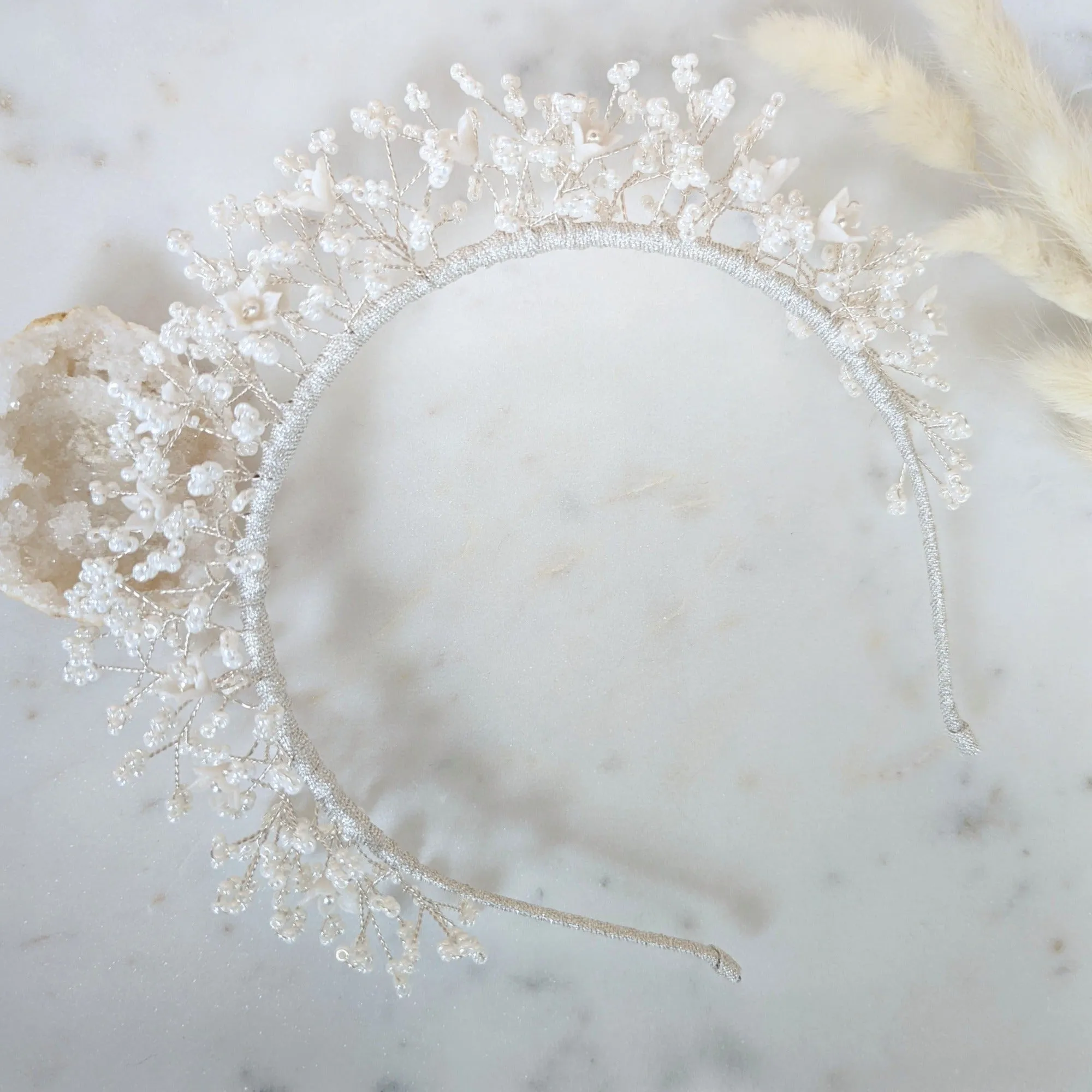 HOLLIS Babies Breath Bridal Crown