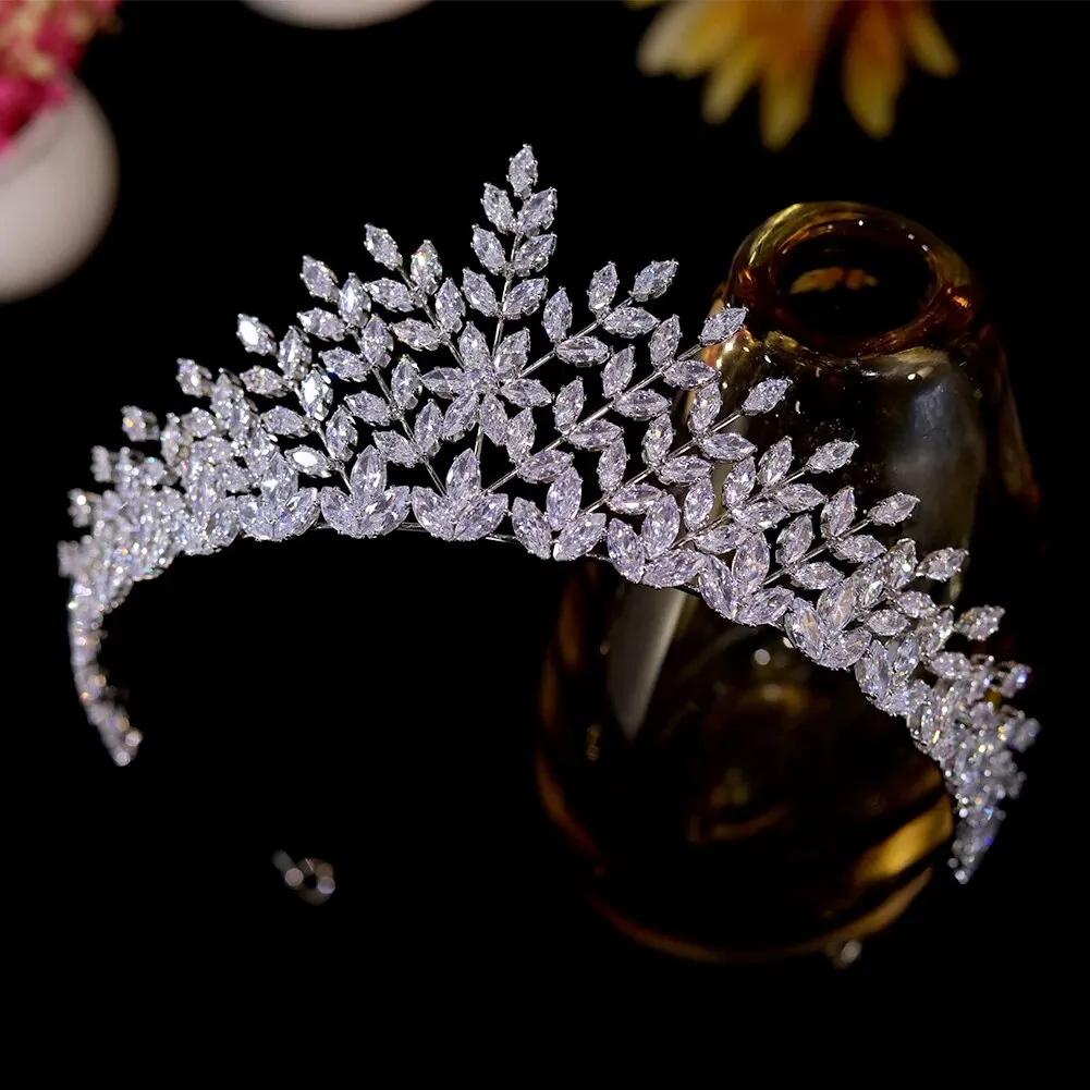 Leaves Pattern Bridon Tiaras Crown