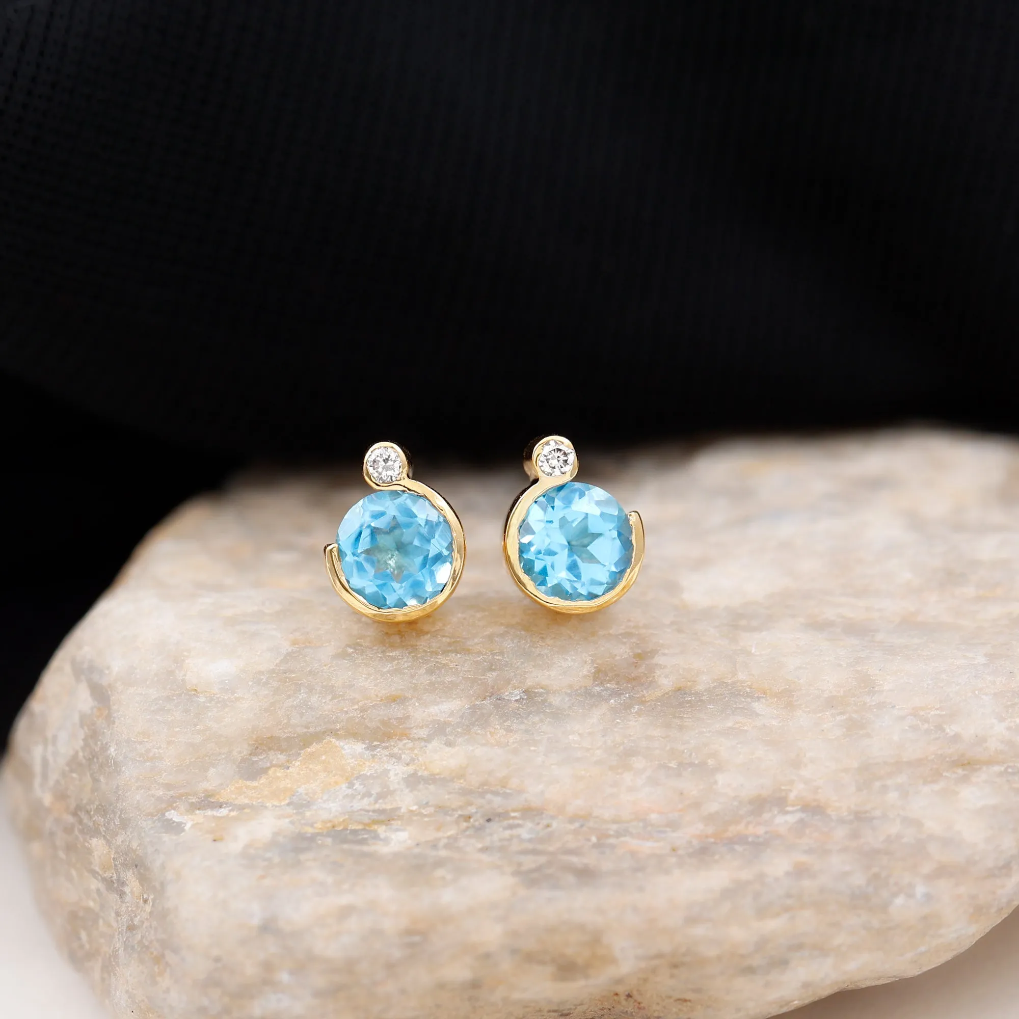 Round Swiss Blue Topaz Stud Earrings with Moissanite